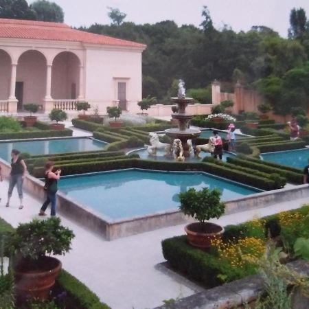 Graystone B & B Hamilton Luaran gambar